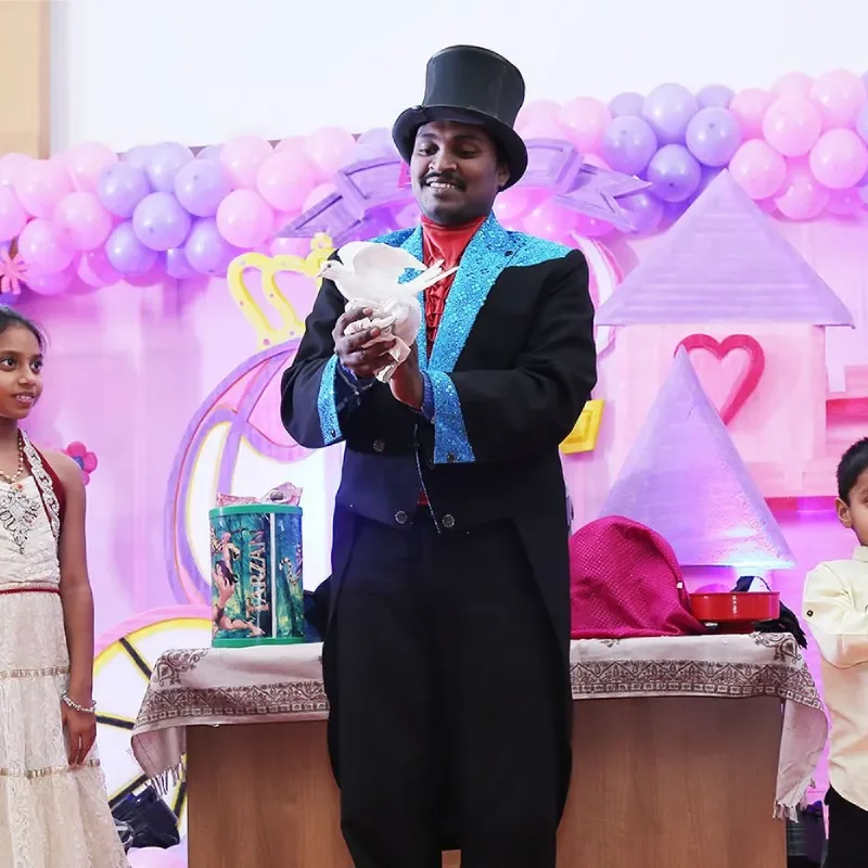 Magician for birthday party in hyderabad
