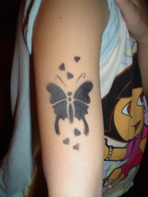 Airbrush Tattoo Artist