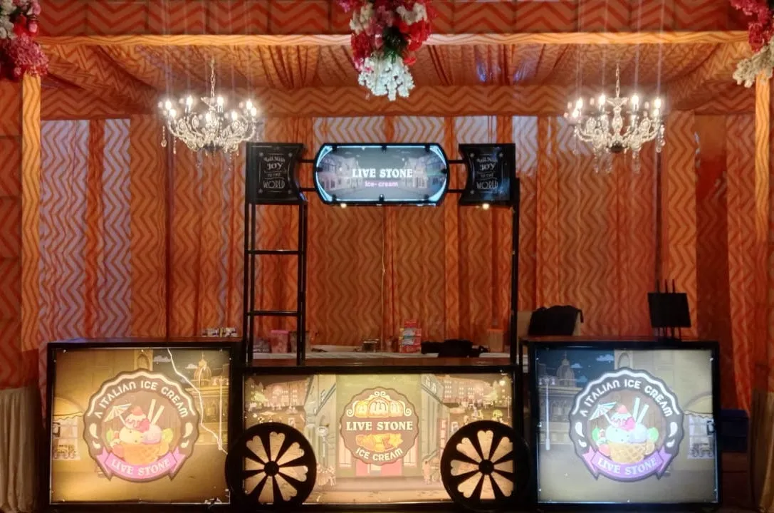 Live Cream Stone Ice Cream